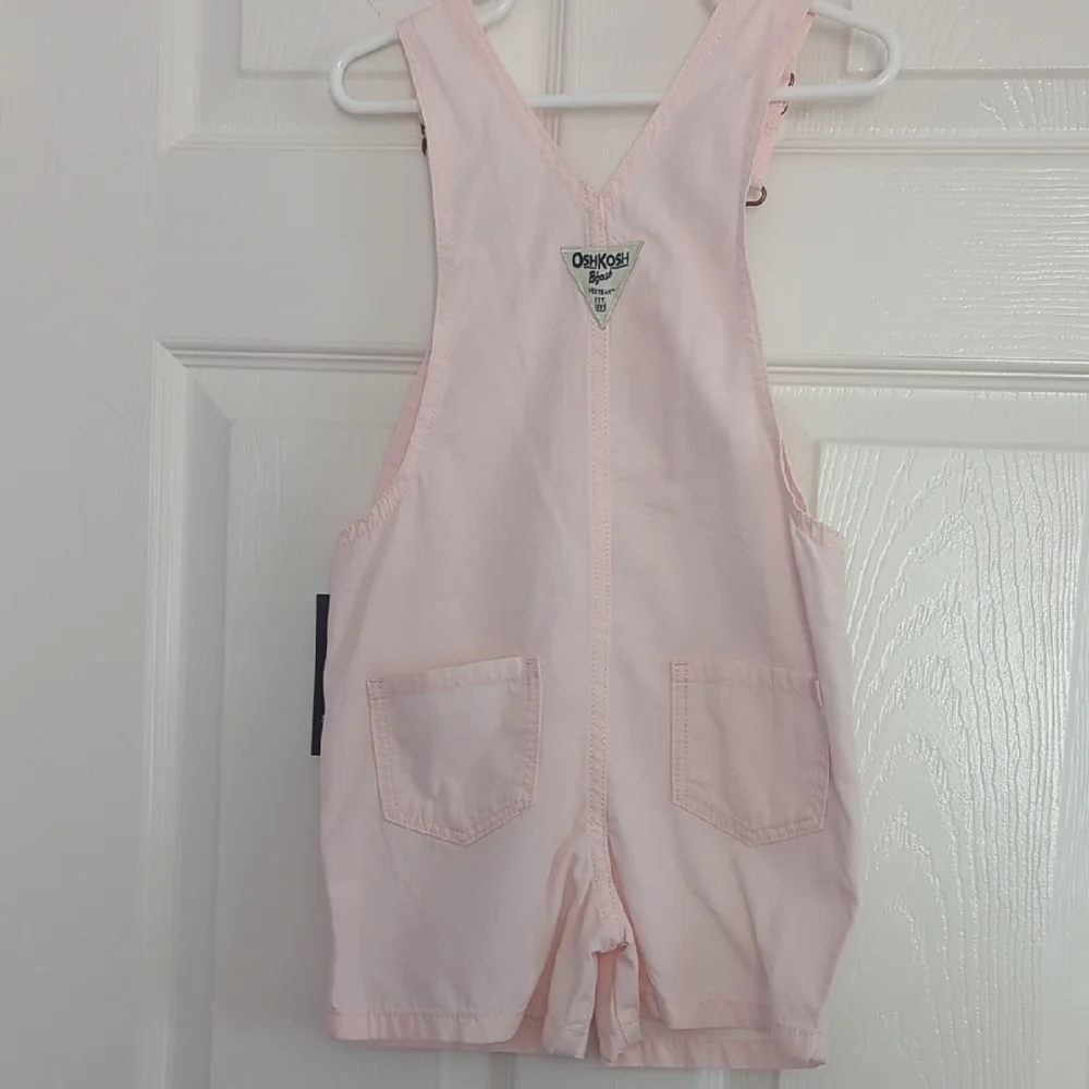 OshKosh B'gosh Light Pink Heart Shortalls Size 4T